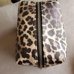 Leopard Zip Up Cosmetic 💄bag,  New
