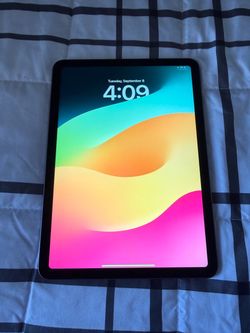 IPad Air ( 5th Gen) 64 GB
