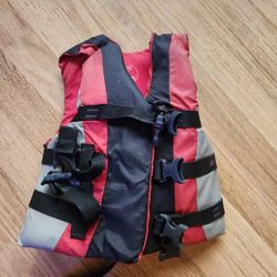 Youth Bass Pro Life Vest