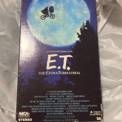 The E.T. The Extra-Terrestrial 1982 VHS Tape