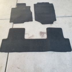 2012 Honda Crv Floor Mats (Carpet)