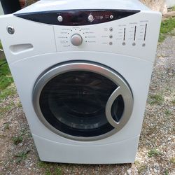 G E Frontload Washer Only $175