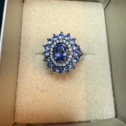 Tanzanite Starburst Ring