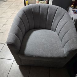 swivel chair