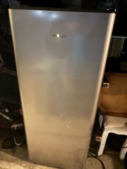 Hisense Upright Freezer Silver