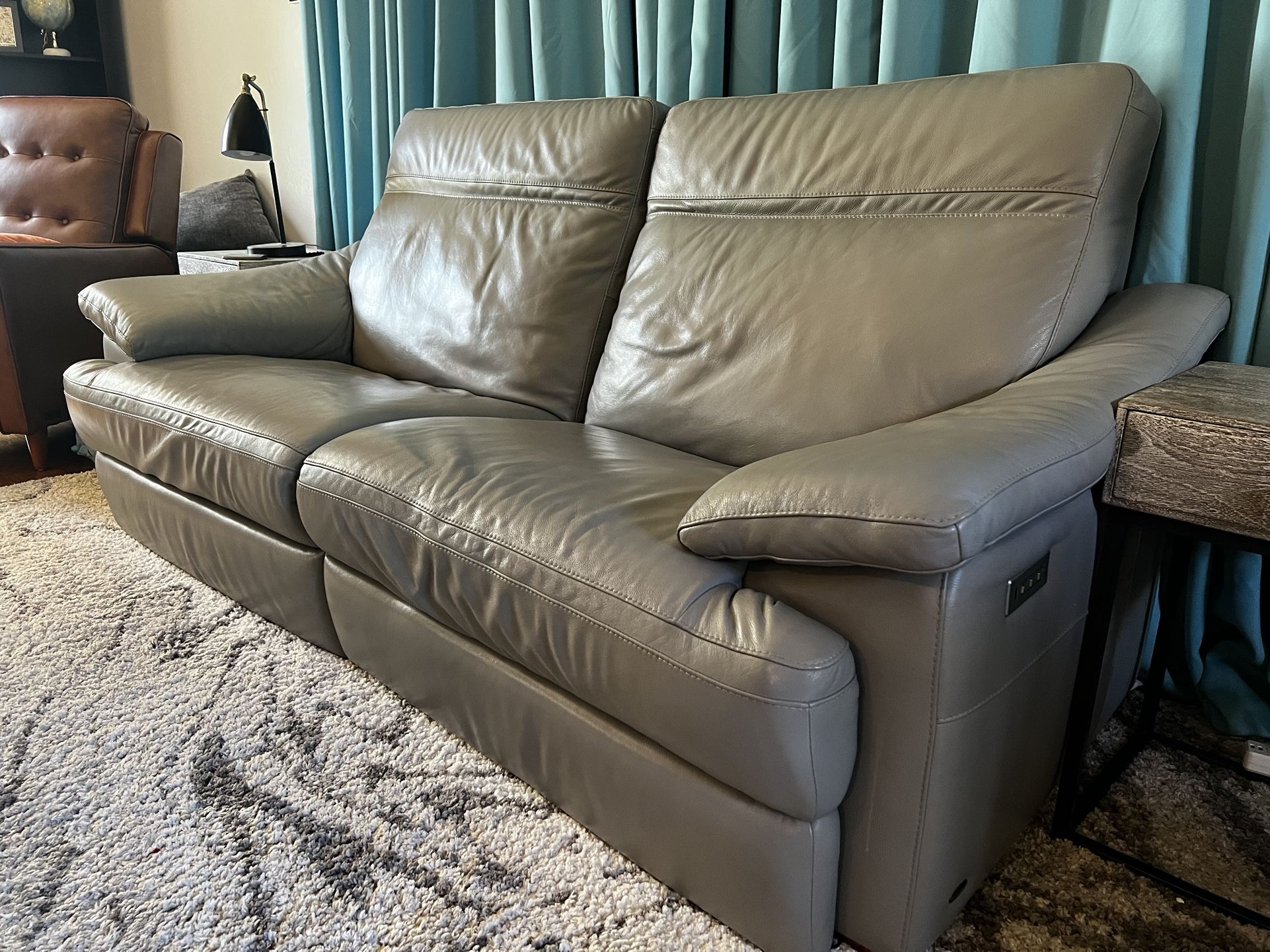 NATUZZI LEATHER SOFA