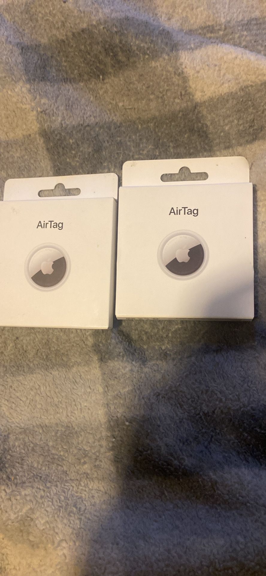 AirTags