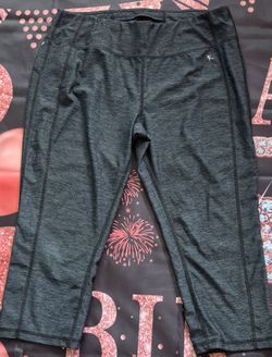 Danskin Now Cropped Athletic Leggings