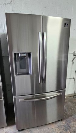 SAMSUNG REFRIGERATOR.  36"