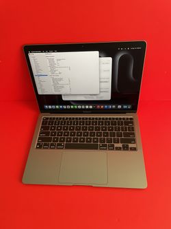 Apple MacBook Air 13 (2020 Model/ M1 chip) 8GB Memory 128GB storage great laptop (98% battery)