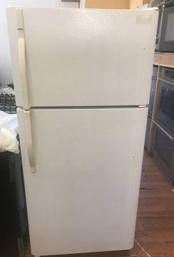 Kenmore Apartment Size Refrigerator