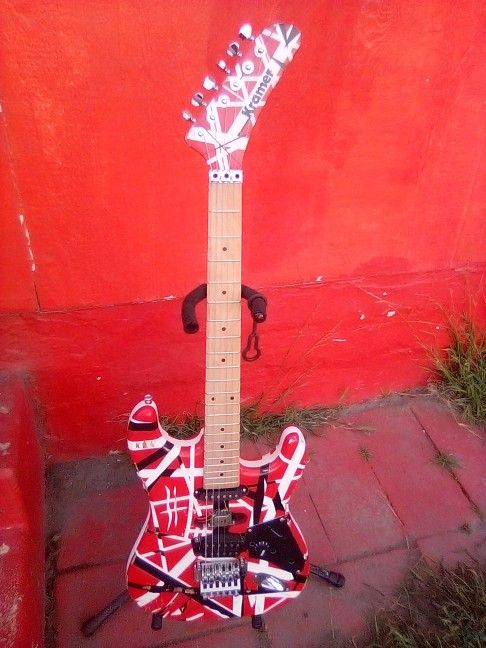 Kramer Relic Guitar Eddie Van Halen Authentic 