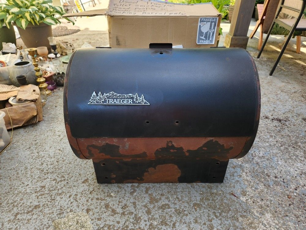 FREE - Used Traeger BBQ055 barrol Only