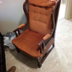 Awsome Soft Compty Chair