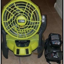LIKE NEW RYOBI ONW BUCKET TOP PORTABLE HYBRID MISTING FAN KIT 18V PMF01ID W/ BATTERY & CHARGING DOCK