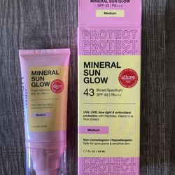 Mineral Sun Glow Spf 43 Board Spectrum 