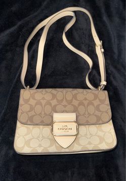 Coach Signature Canvas Crossbody Bag