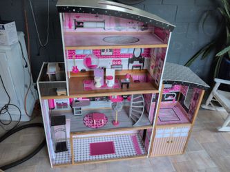 Barbie Doll house