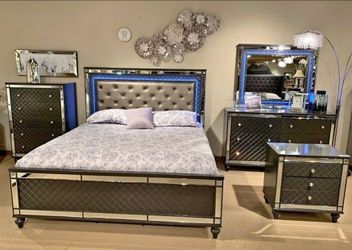 5pc Queen Bedroom Set