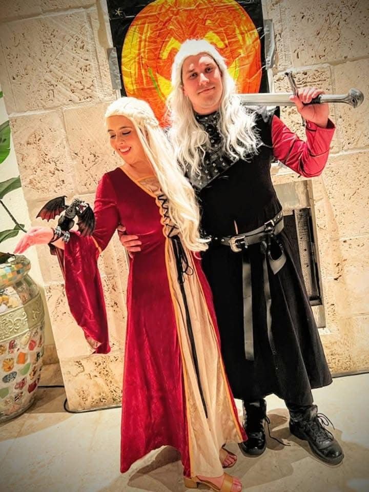 Adjustable Red Game of Thrones House of Dragons Targaryen Cosplay Halloween Dress Size M