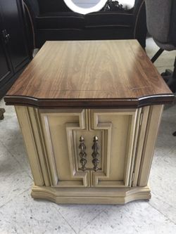 Mersman furniture end table