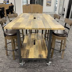 Vari Standing Conference table