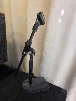 Microphone Drum Stand