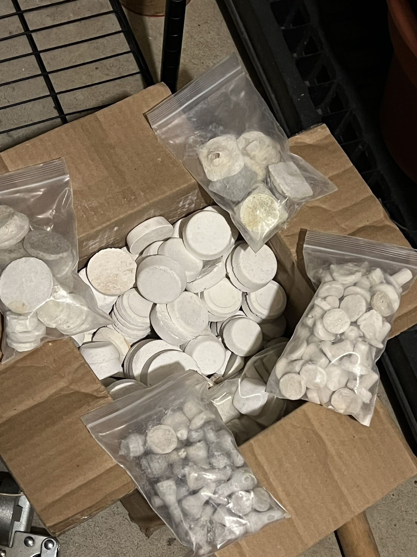 Saltwater Coral Frag Plugs