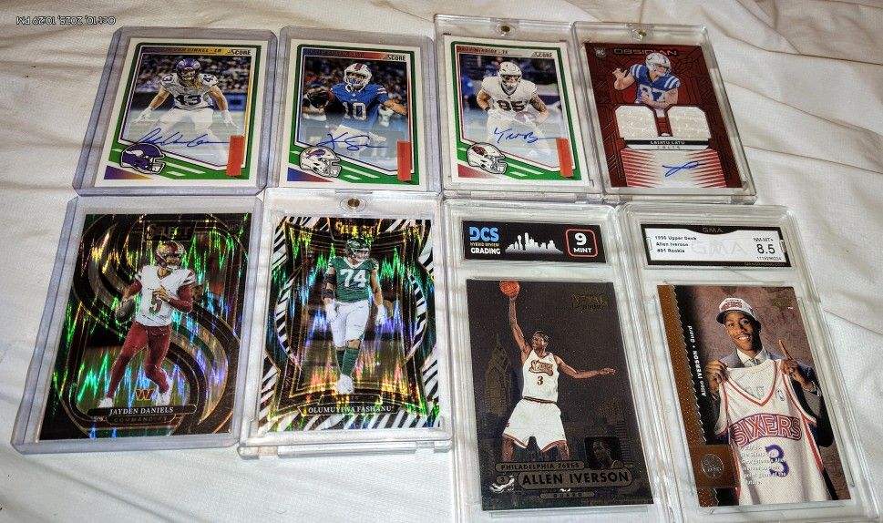 Sports Cards. 