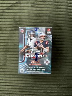 Topps Chrome Football 2025
