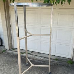 Clothing Rounder Chrome And Bake Enamel 