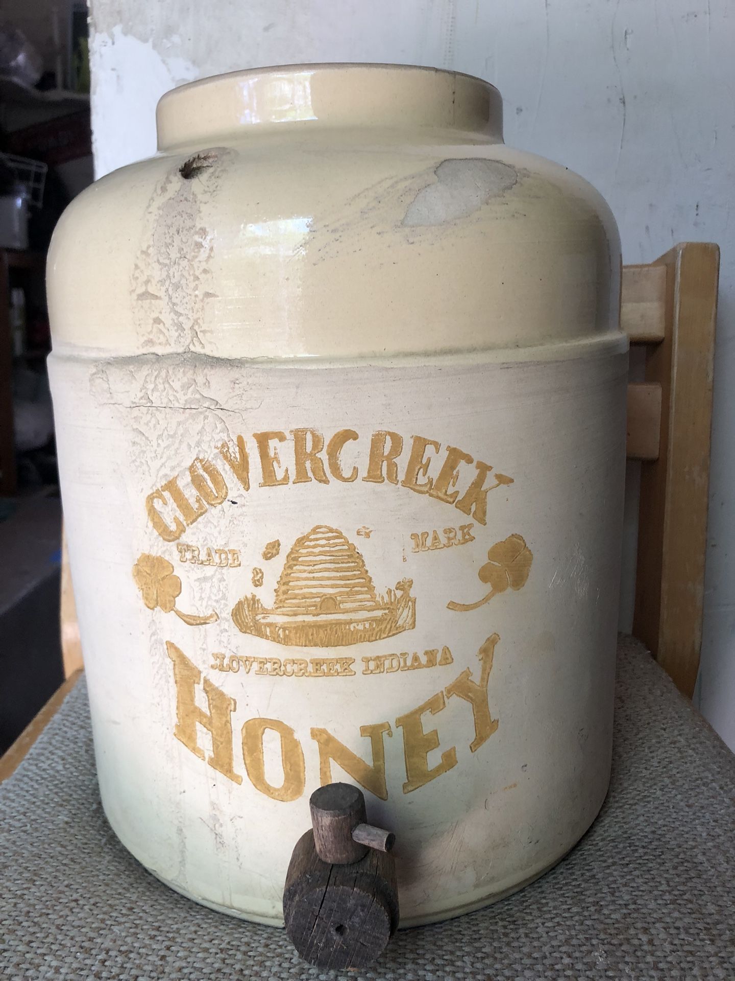 Vintage Clover Creek Honey Crock