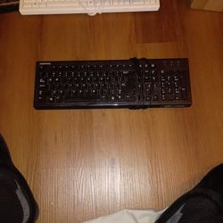 Compaq Black keyboard

