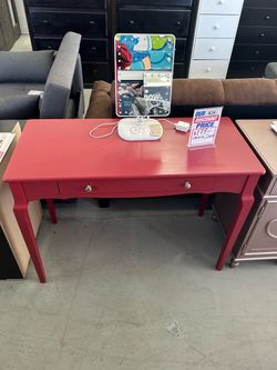 Desk vanity