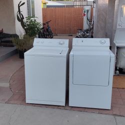 Washer And Gas Dryer 