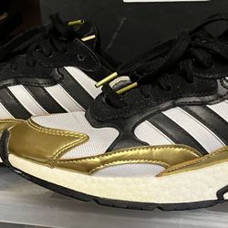 Adidas Originals Tresc Run Sneakers: black, white, & metallic gold