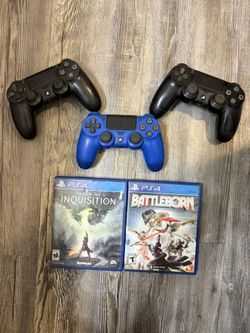 PlayStation PS4 Controllers And Game Bundle