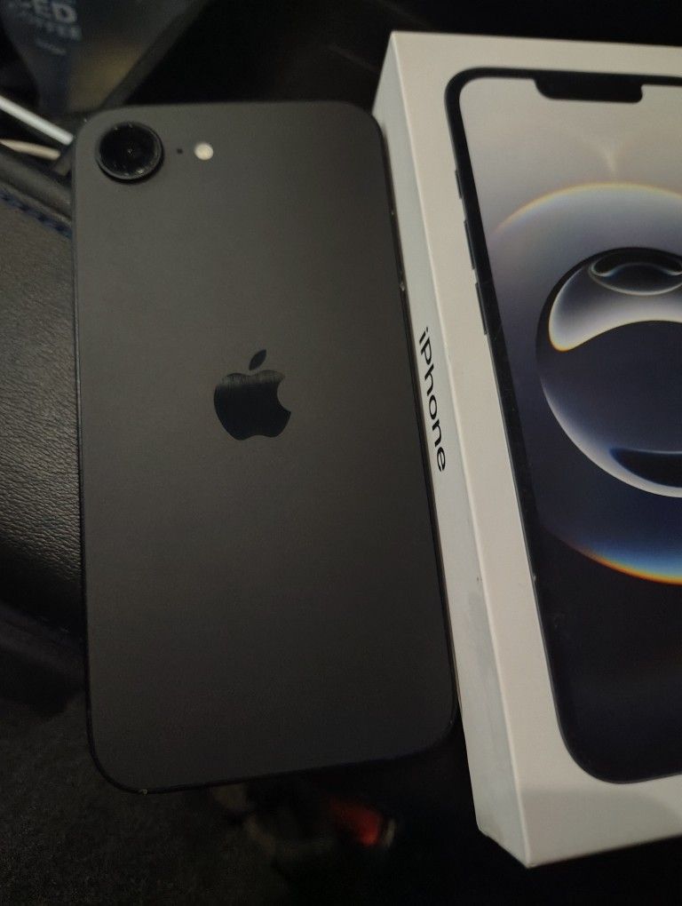 I Phone 16 E New Condition