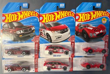 Hot wheels red edition. Lot of 6 cars.