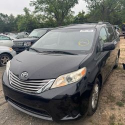 2011 Toyota Sienna