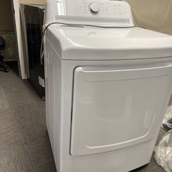 GAS Dryer ( New) never Used