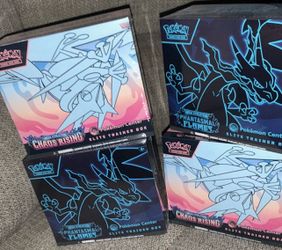 Pokemon center 4x Lot 2x phantasmal flames 2x chaos rising