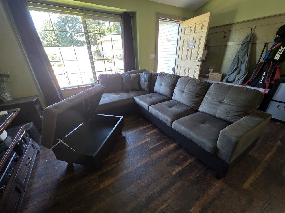 Sectional Couch
