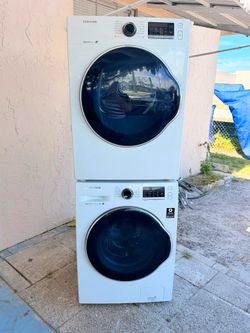 Stackable washer and dryer Samsung 24 wide