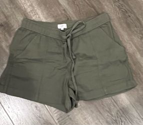 LOFT olive green shorts size L