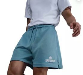 Nike Men's Club French Terry Relaxed Flow Shorts Blue Standard Fit Above Knee