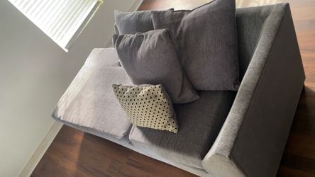 Chaise Love Seat Couch Pillows