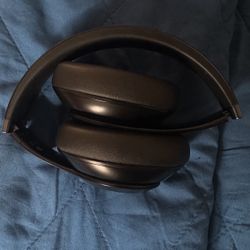 Beats Studio Pro Wireless Headphones 