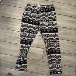 Women’s Pj Lot Size Medium 