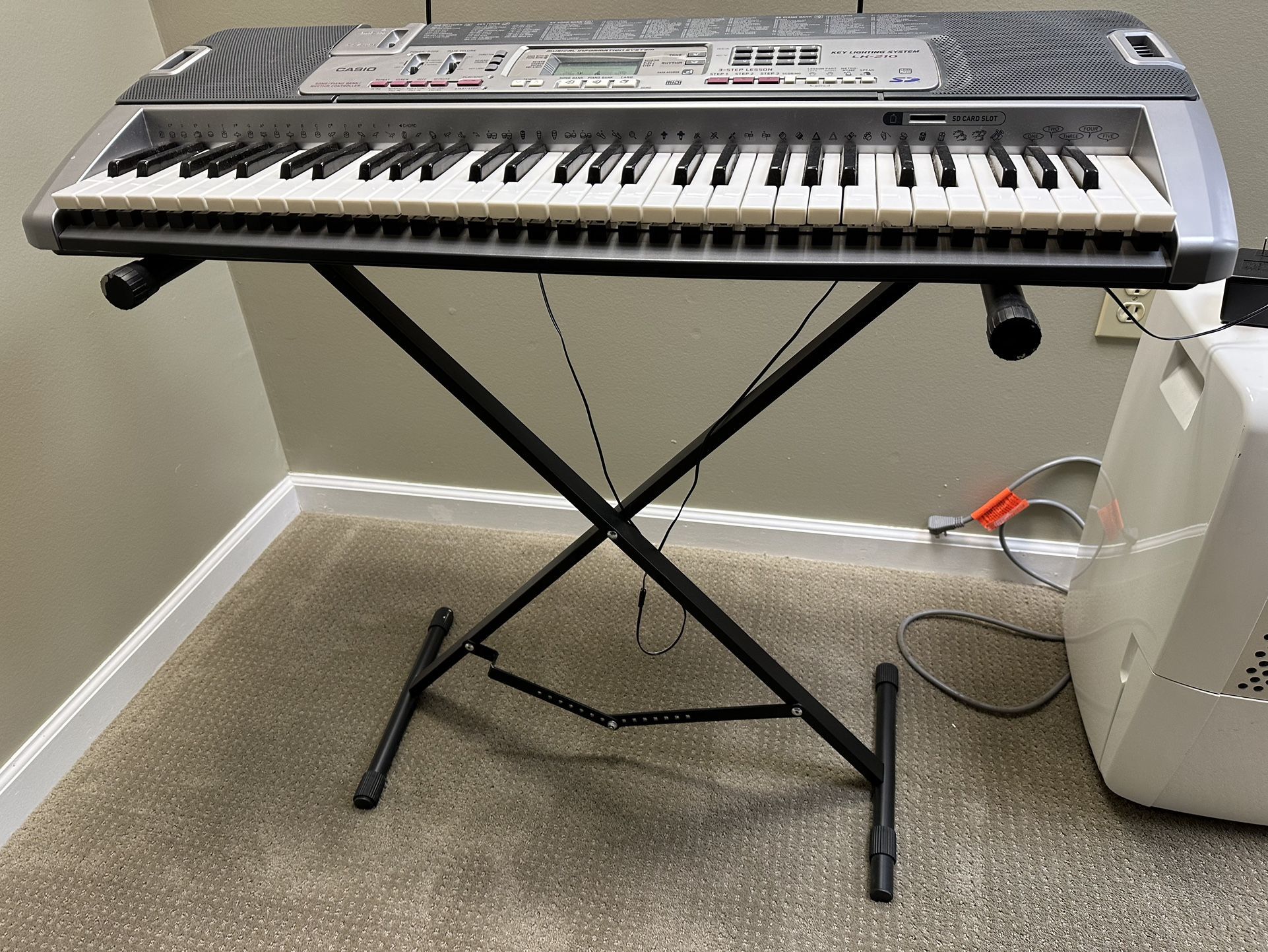Electric Piano Keyboard With Stand